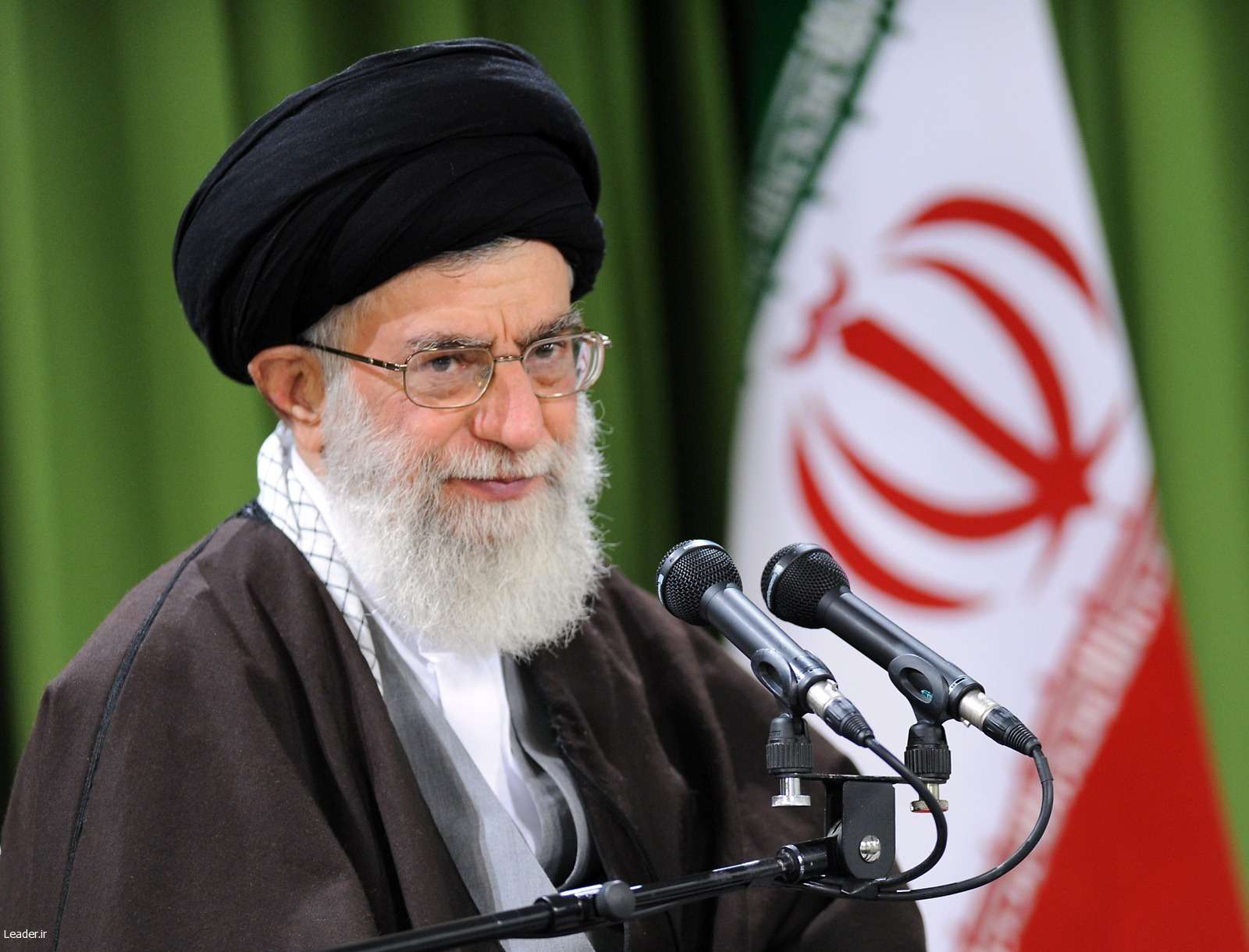 مهمترین جمله امام خامنه ای در سال ۹۳ انتخاب شد