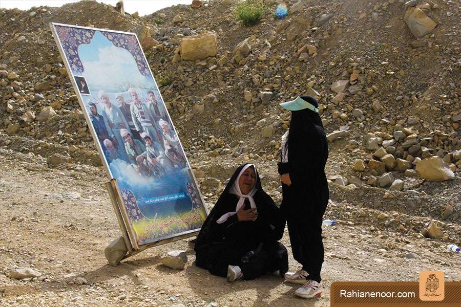 گزارش تصویری/صعود سراسری راهیان نور به ارتفاعات یادمان بازی دراز(1)