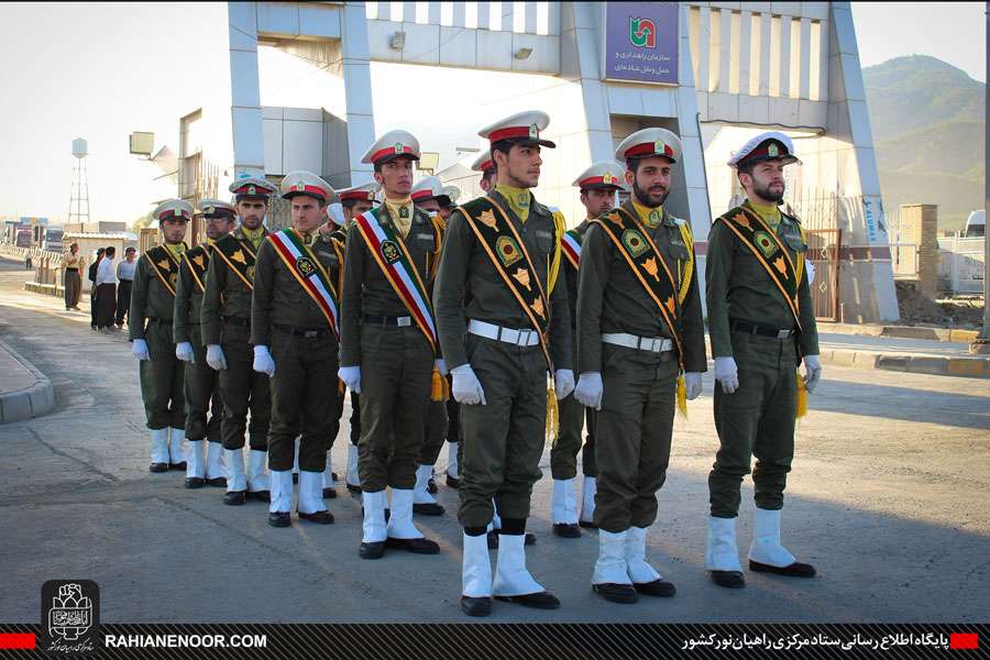 ورود شهدای تازه تفحص شده از مرز بین المللی باشماق مریوان