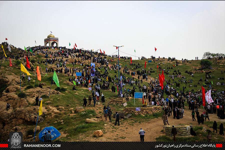 صعود سراسری زائرین راهیان نور غرب به ارتفاعات یادمان بازی دراز