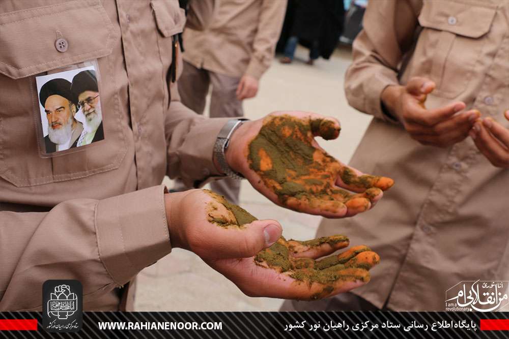 گزارش تصویری / مراسم حنابندان خادمین شهدا در معراج شهدای اهواز