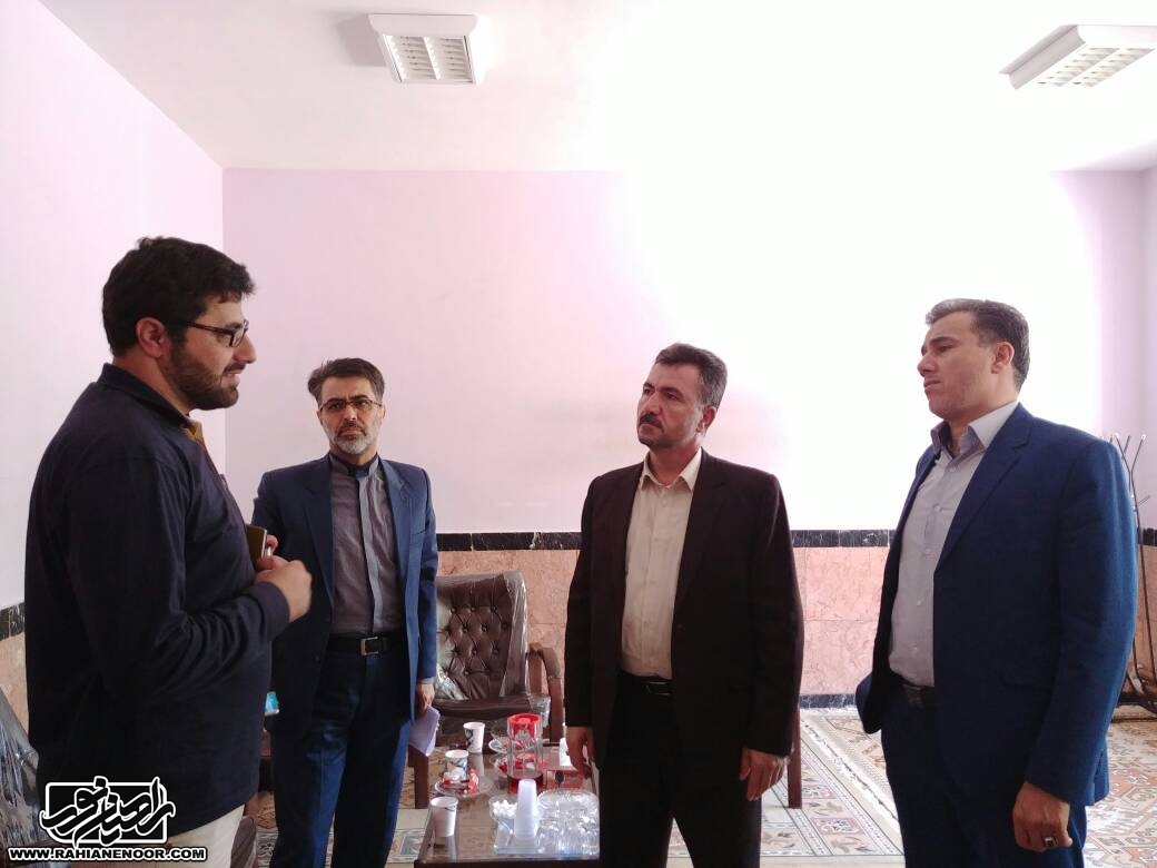 جلسه هم اندیشی مدیران صدا وسیمای مرکز کردستان با روابط عمومی راهیان نور