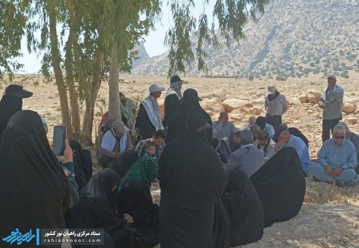 بازدید کاروان راهیان نور سیستان و بلوچستان از یادمان شهدای بازی دراز